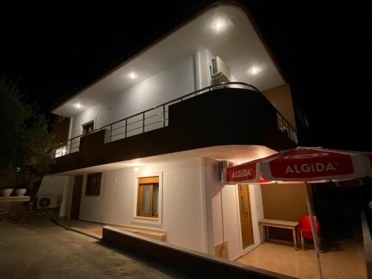 Melita Apartments Ksamil Luaran gambar