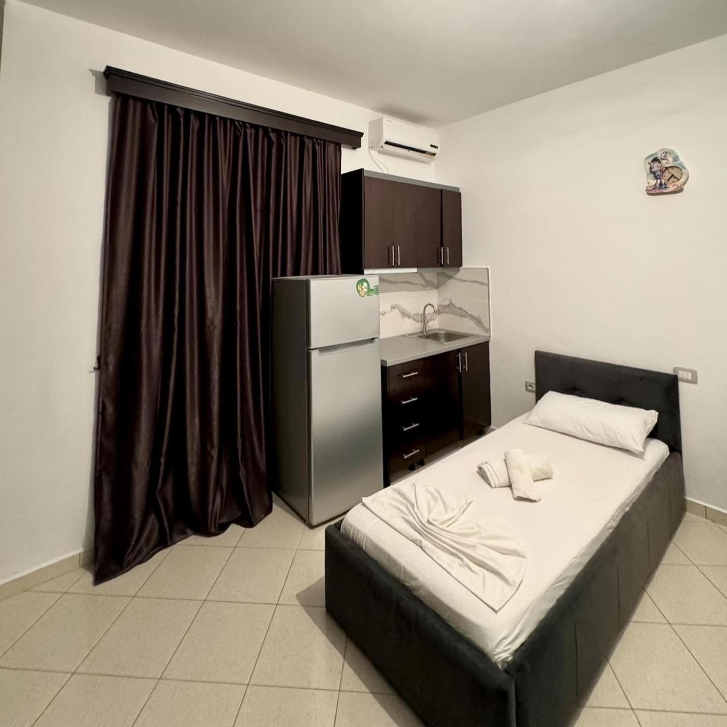 Melita Apartments Ksamil Luaran gambar