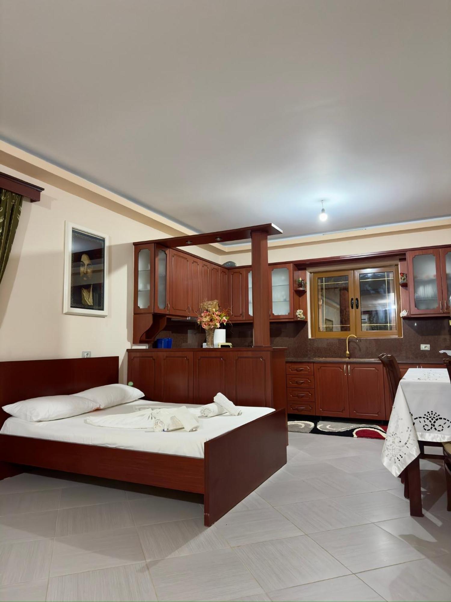Melita Apartments Ksamil Luaran gambar